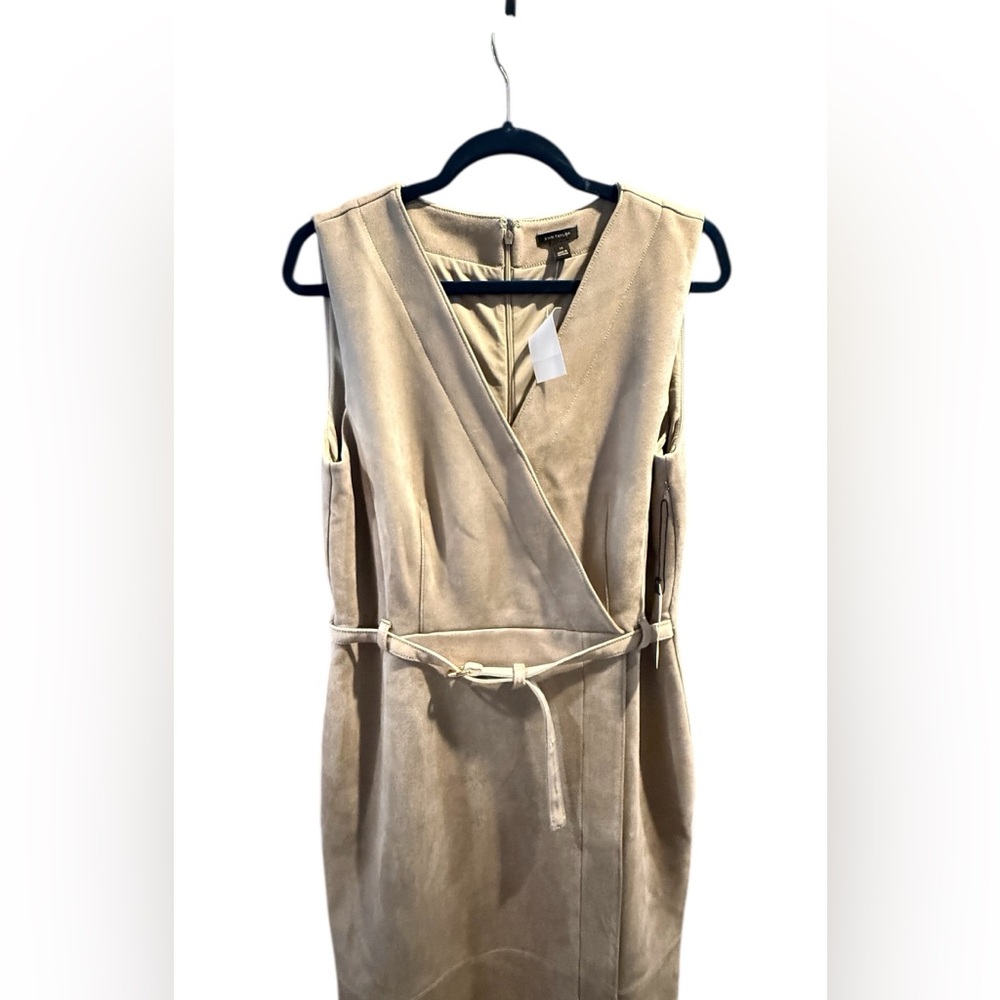 Elegant Gray Sleeveless Dress - Picture 2 of 5